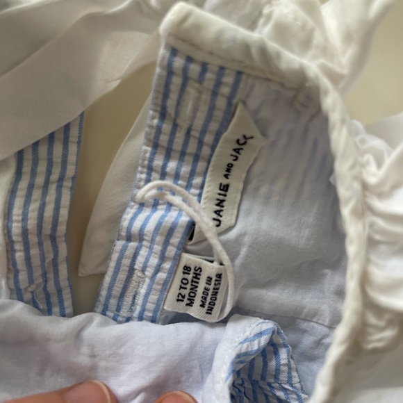 Darling Janie and Jack romper 12-18 months NWOT - Picture 2 of 3